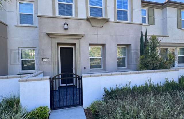 Modern Menifee Living with 3 Bedrooms, Loft & Attached 2-Car Garage! Gallery 1