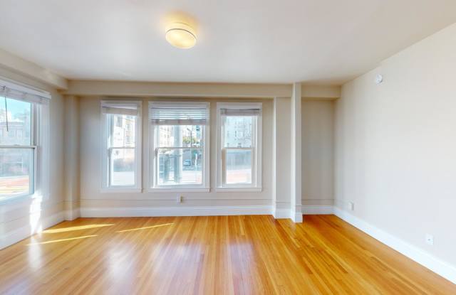 2363 Van Ness photos photos