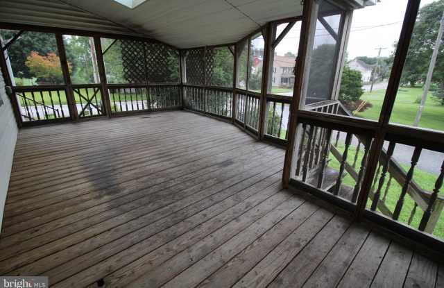 1082 GEORGETOWN ROAD photos photos