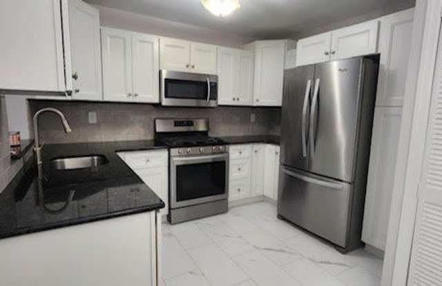 101 Hyacinth Lane photos photos