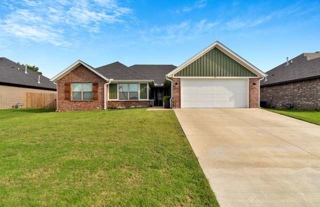 Beautiful 3-bedroom 2 bath Home in Prairie Grove!! photos photos