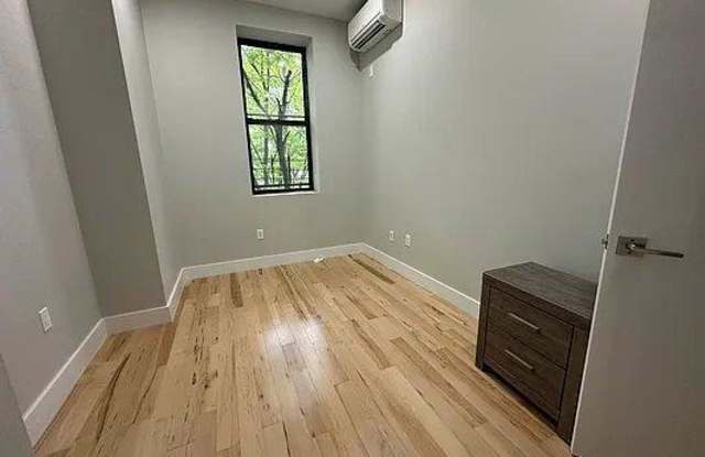 152 Sherman Avenue - 152 Sherman Avenue, New York City, NY 10034