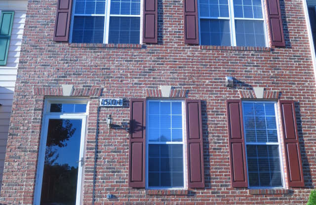 Luxury! Brick Front Townhouse in Longmead photos photos