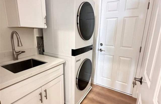 1200 Outrigger Drive photos photos