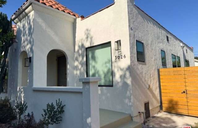 3026 Farmdale Ave photos photos