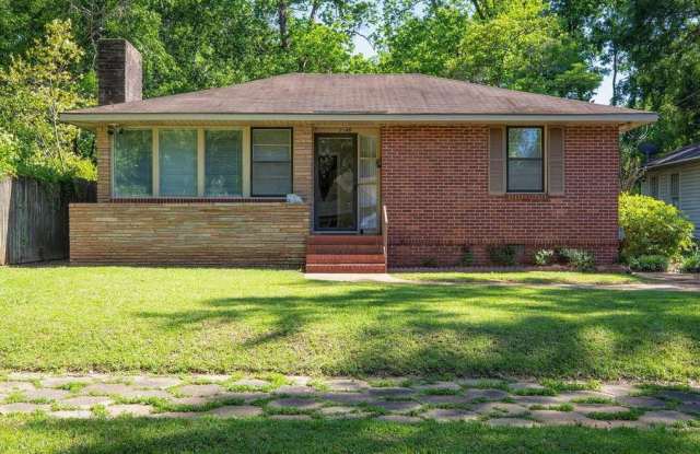 2146 Winona Avenue - 2146 Winona Avenue, Montgomery, AL 36107 2146 Winona Avenue - 2146 Winona Avenue, Montgomery, AL 36107