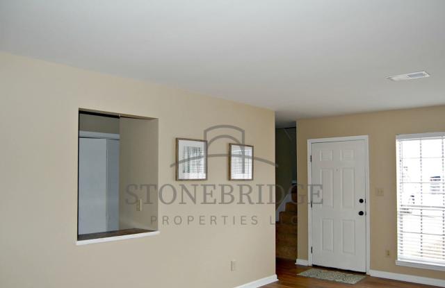 2 bed, 1.5 bath townhome in Helena Gallery 4