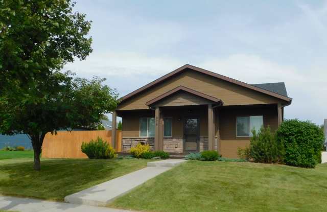 275 Westland Drive Gallery 1