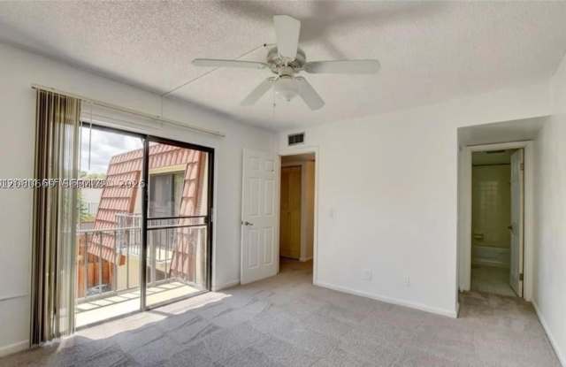 3103 SPANISH WELLS DR Gallery 3