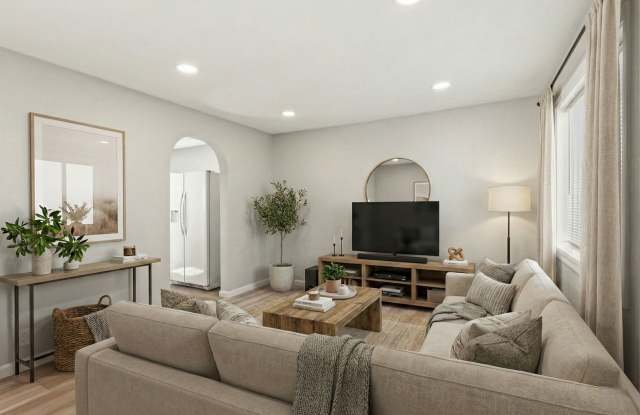 Remodeled 4-Bedroom House w/ Private Yard in Oakland photos photos