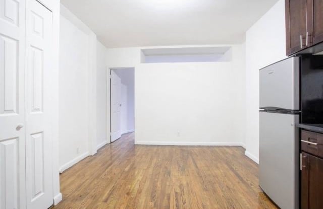 309 East 61st Street - 309 East 61st Street, New York City, NY 10065