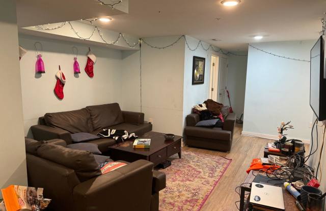 1611 Sydenham photos photos