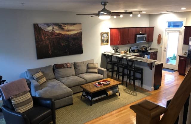 550 Dorchester Avenue - 550 Dorchester Avenue, Boston, MA 02127