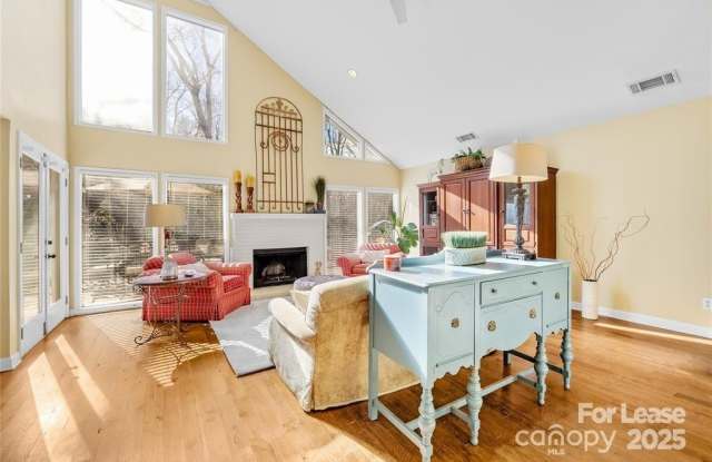 2900 Hanson Drive photos photos