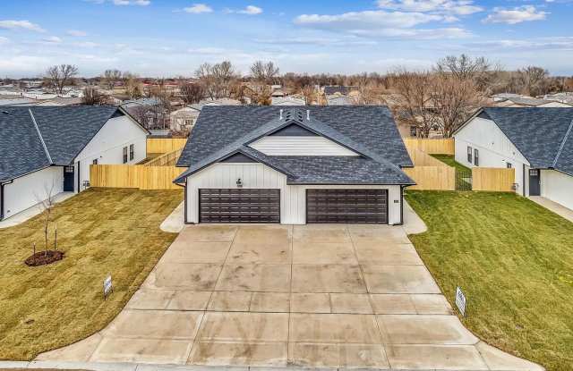 3 Bedroom 2 Bathroom Townhome! photos photos
