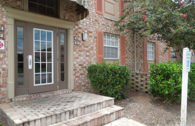 2333 Coawood Ct. # 103 - 2333 Coawood Court, Casselberry, FL 32751