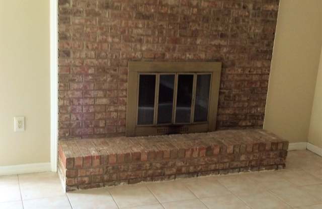 4731 Riverdale Road Gallery 3