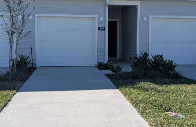 559 HOLLY LAKES Drive - 559 Holly Lakes Drive, Bellair-Meadowbrook Terrace, FL 32073