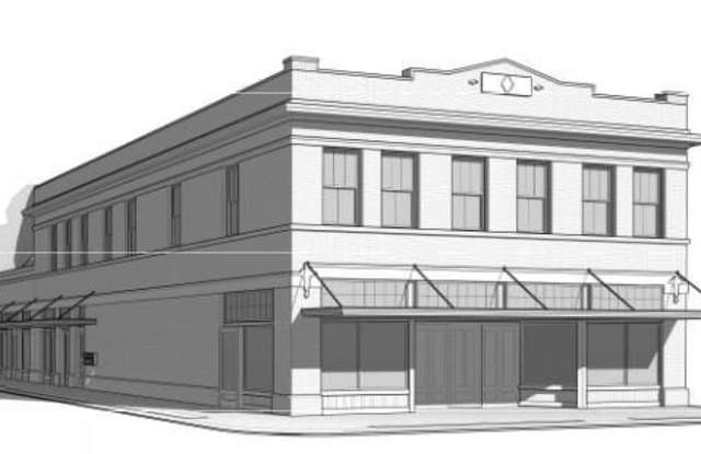 302 E RAILROAD Avenue Gallery 2
