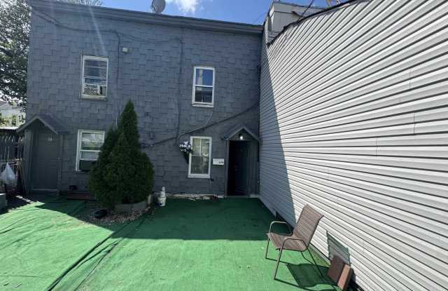 423 4TH ST photos photos