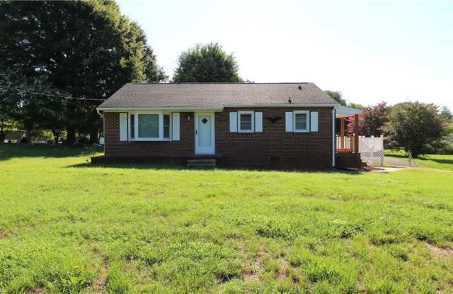 5611 Windy Hill Drive Gallery 2