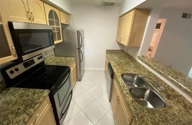 2607 Northwest 33rd Street - 2607 NW 33rd Street, Oakland Park, FL 33309
