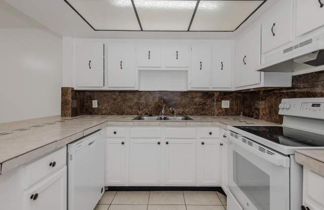 8830 W SAMPLE Road Gallery 3