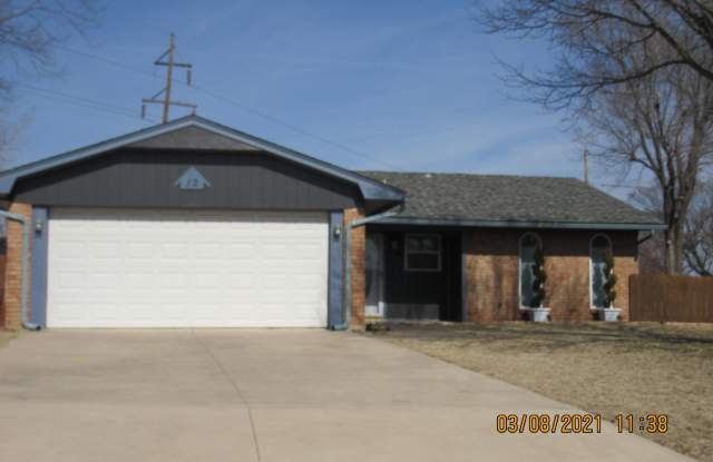 MOVE IN SPECIAL: $200 OFF OF THE FIRST MONTH'S RENT! photos photos