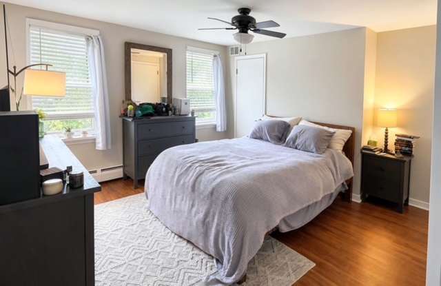 4 Bedroom 2 Bathroom - Temperature Controlled Home in Fishtown Gallery 4