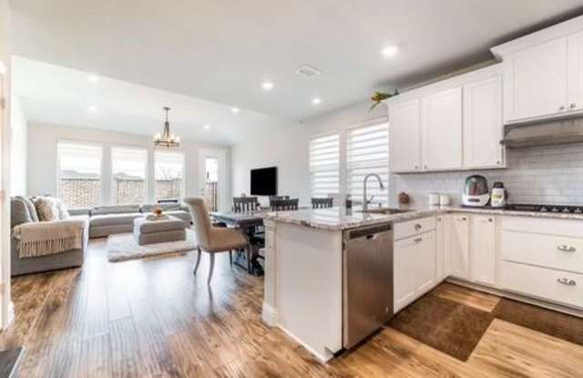 4837 Telluride Lane Gallery 3