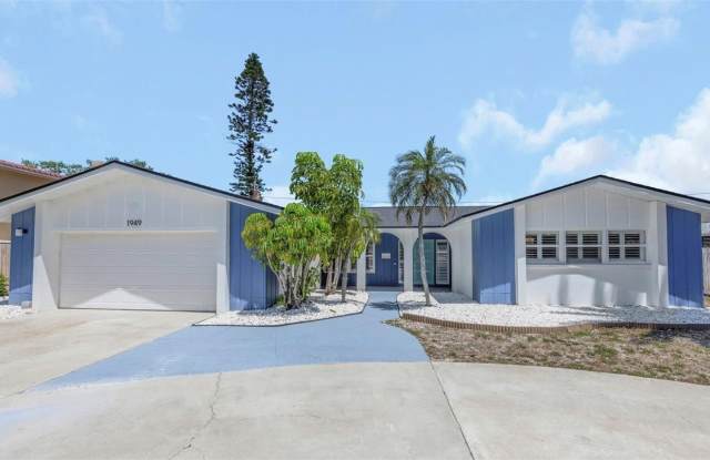 1949 DOLPHIN BOULEVARD S photos photos