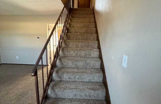 2 bedroom 1.5 bath townhome in a great location! Gallery 4
