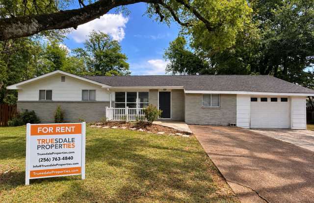 3BR 2BA Brick home available now Gallery 1