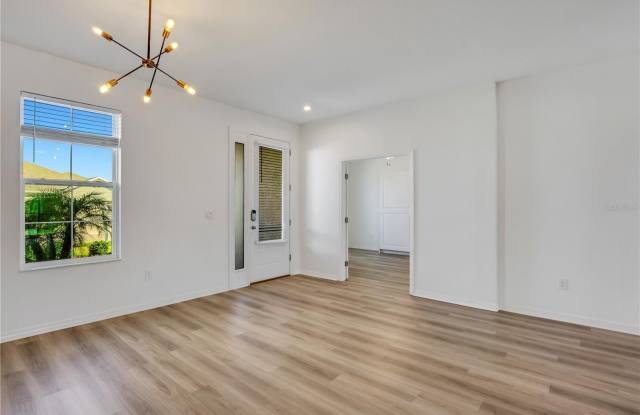 5315 GAVELLA Cove Gallery 4