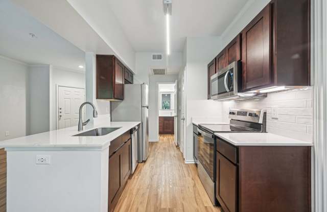 The Colonnade At Willow Bend photos photos