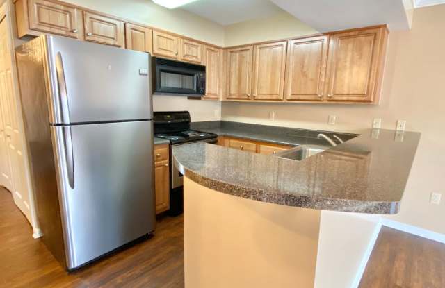 Laurel Station Condos #203 3BD/2BA $3000/MONTH includes 2 Assigned parking spaces! Move in 8/13/2026 photos photos