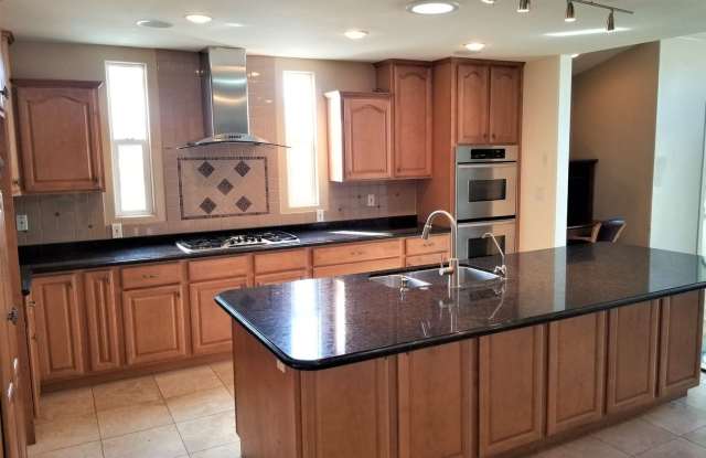 5115 Carmelynn St. Gallery 4