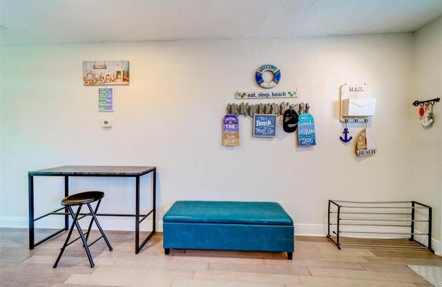 11472 PARK Boulevard Gallery 4