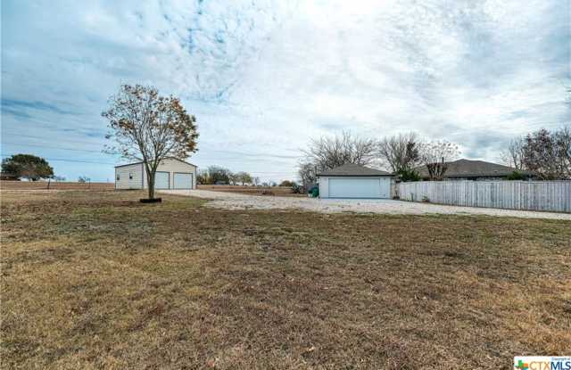 1803 Rowe Loop Gallery 3