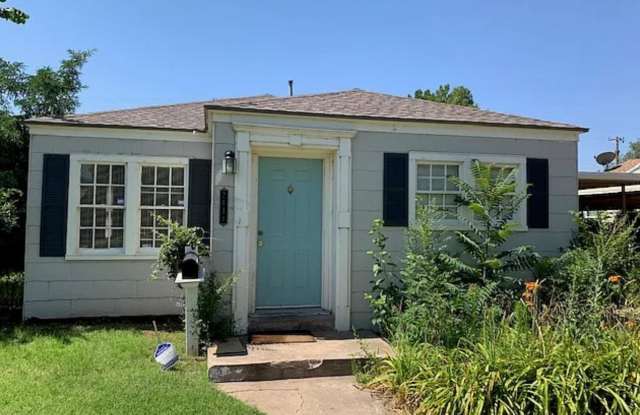 2411 30th Street - 2411 30th Street, Lubbock, TX 79411 2411 30th Street - 2411 30th Street, Lubbock, TX 79411