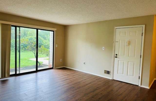 122 Crabapple Ln Gallery 3