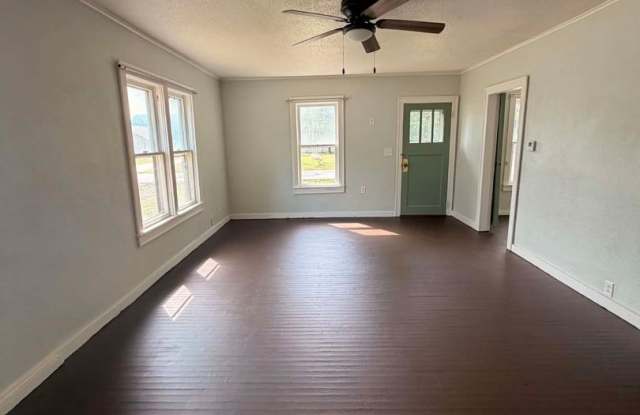 LAMAR MO!! 3 BEDROOM / 1 BATHROOM!!! Gallery 3