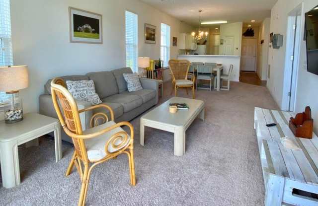 FULLY FURNISHED CONDOMINIUM IS SOUGHT-AFTER SANDPIPER BAY! Gallery 4