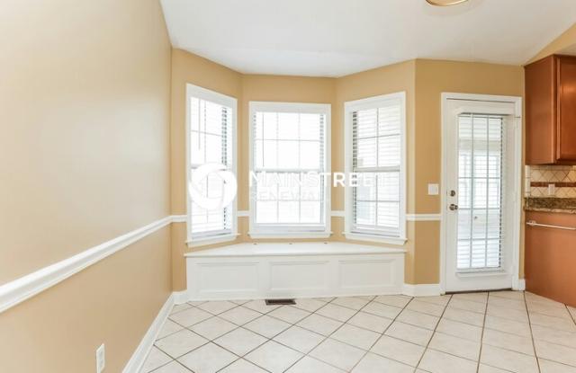 5021 Trailwater Drive Gallery 4