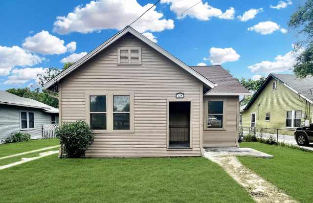 124 GIFFORD ST photos photos 124 GIFFORD ST photos photos