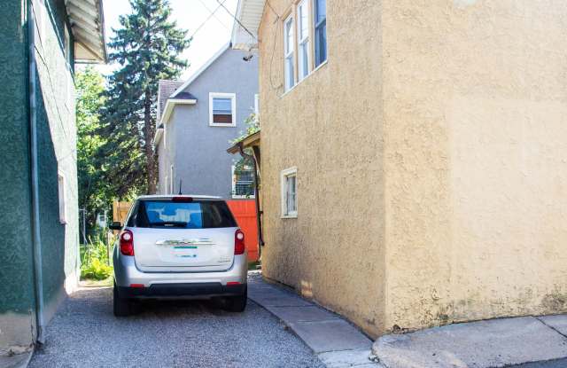 407 9th St S photos photos