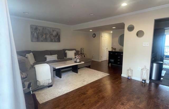 8950 CONTINENTAL Place - 8950 Continental Place, Summerfield, MD 20785