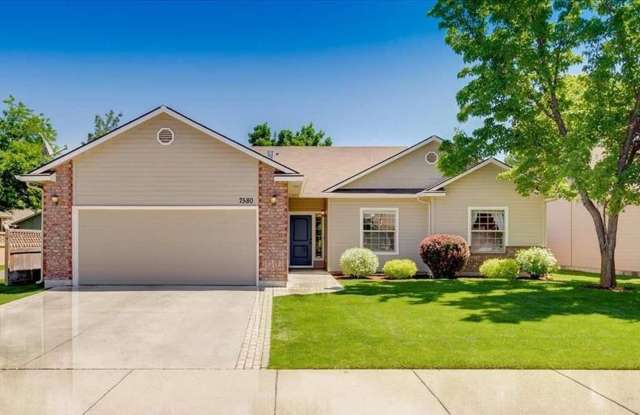 Charming 3-Bedroom, 2-Bath Home – Landscaping Included! Great location to downtown Boise photos photos