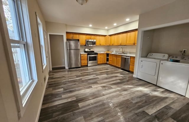 67 Loring St - 67 Loring Street, Lowell, MA 01851 67 Loring St - 67 Loring Street, Lowell, MA 01851