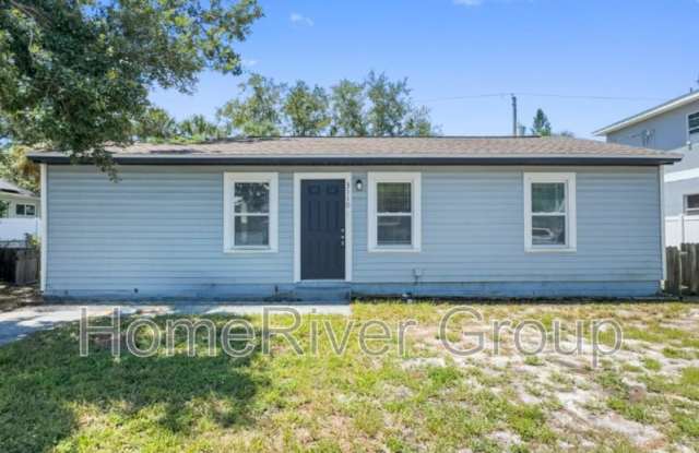 3110 W Hartnett Ave - 3110 West Hartnett Avenue, Tampa, FL 33611